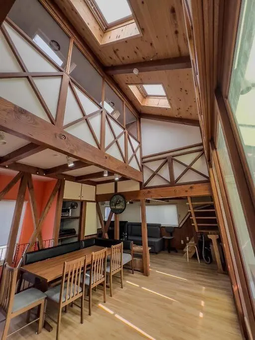 Misato Guest House location